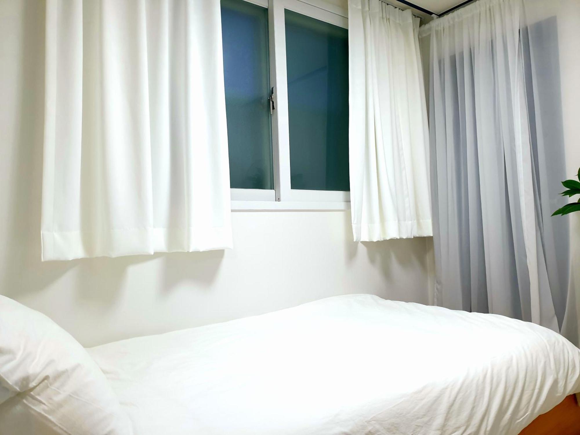 Sky House, Apartment *